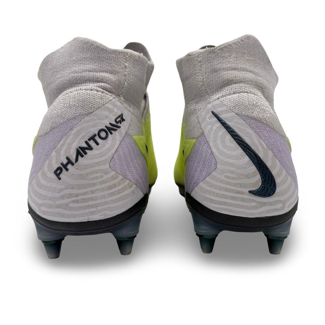 Nike Phantom GX Elite (temporada triple 2022/23), usada por Rodri, 1 gol, fotocombinada