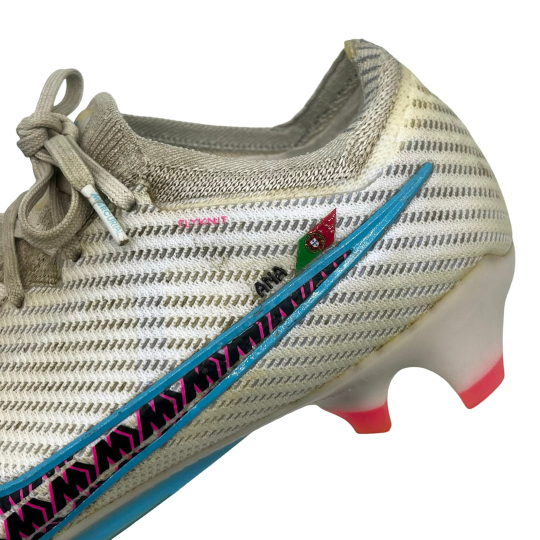Bruno Fernandes Match Worn, 4 Goals Scored, Photo-Matched, Dual Signed, MUFC COA Nike Mercurial Vapor 15 Elite - 2022/23