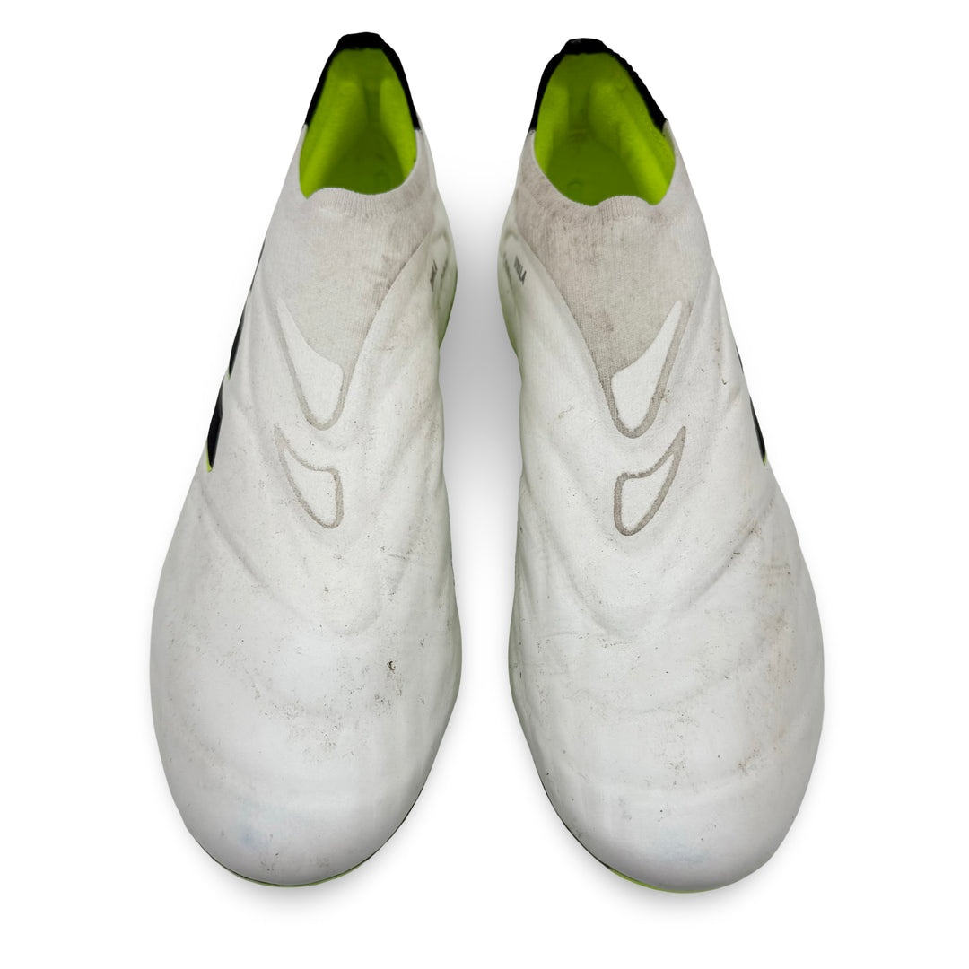 Adidas Copa Pure+ de Paulo Dybala, usada en partidos y fotocombinada - 2023/24