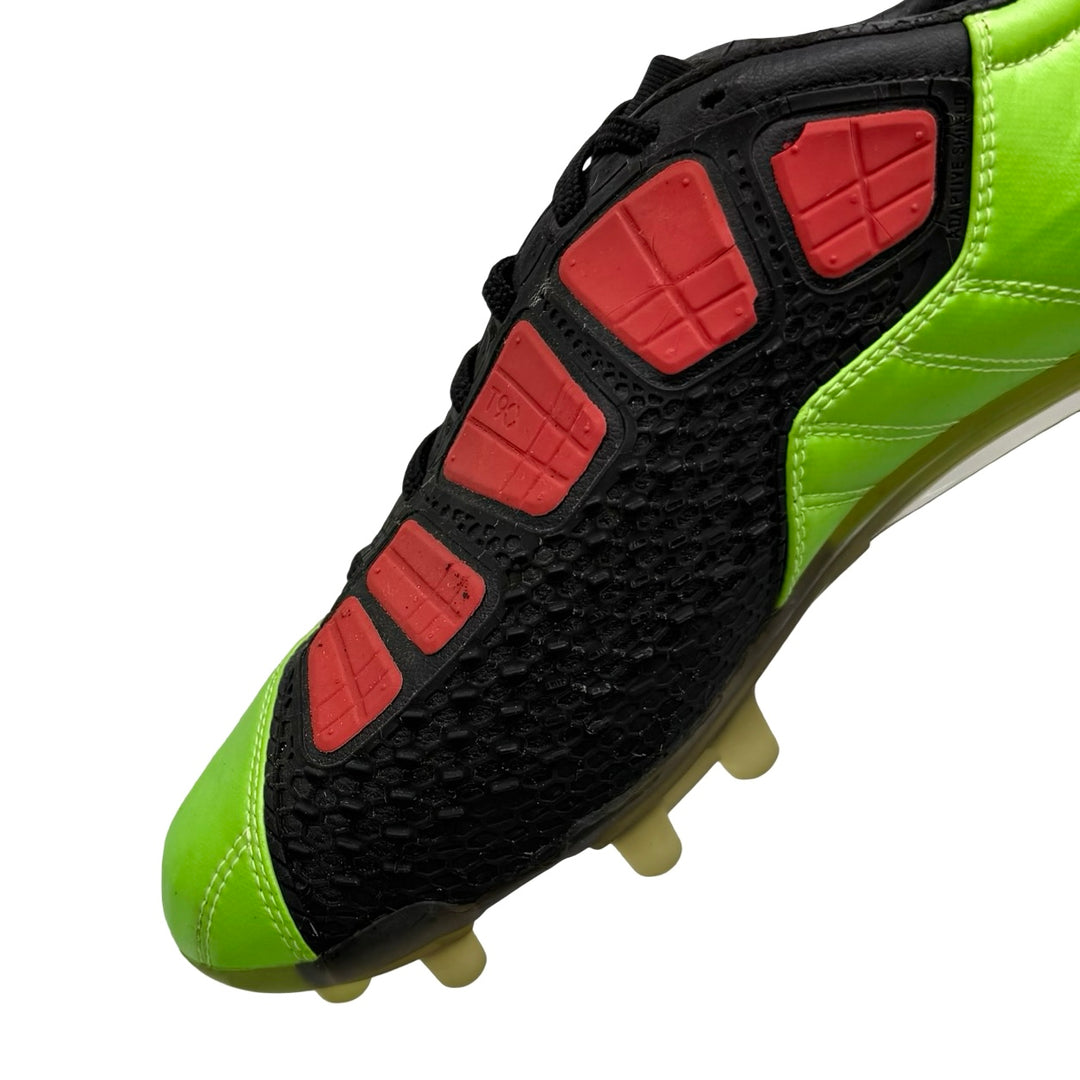 Rafael | Match-Issued Boots | 2009/10 | Manchester United
