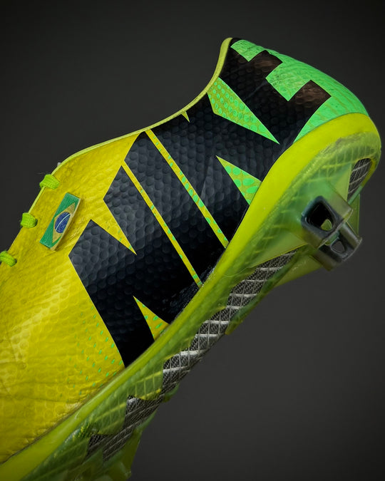 Alex Sandro | Player-Worn Boots | 2013/14 | Porto