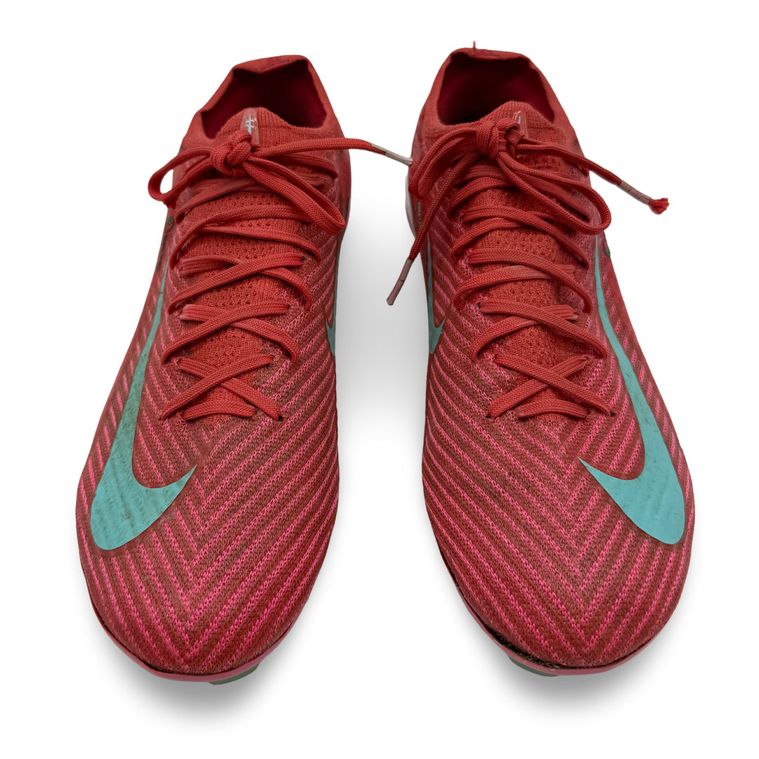 Bruno Fernandes | Match-Worn Boots | 2024/25 | 6 Goals inc. Hat-Trick | 2 Assists | Manchester United & Portugal