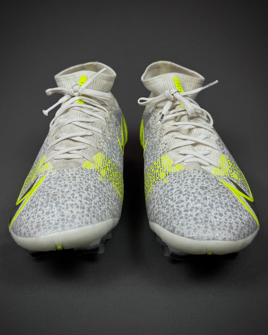 Kylian Mbappé | Player-Worn Boots | 2020/21 | PSG