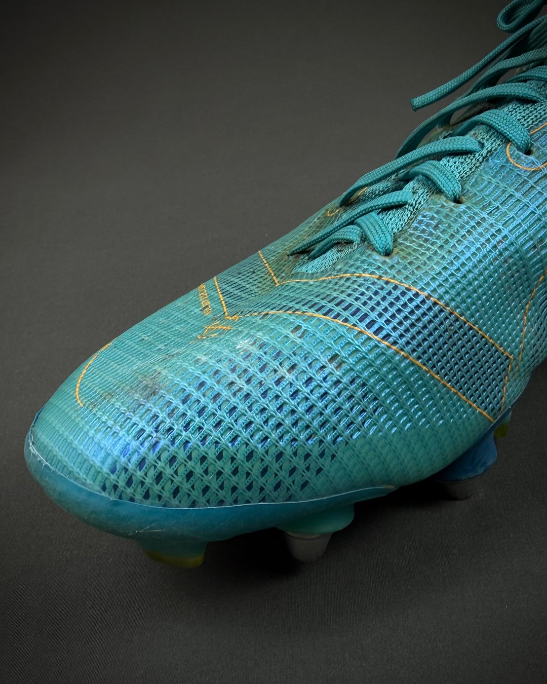 Lisandro Martínez | Match-Worn Boots | 2022/23 | 5 Clean Sheets | Manchester United