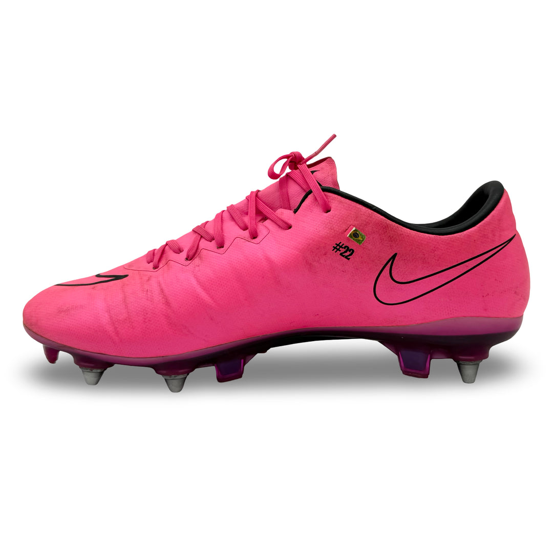 Willian Match Worn, 1 Goal Scored Nike Mercurial Vapor X - 2015/16