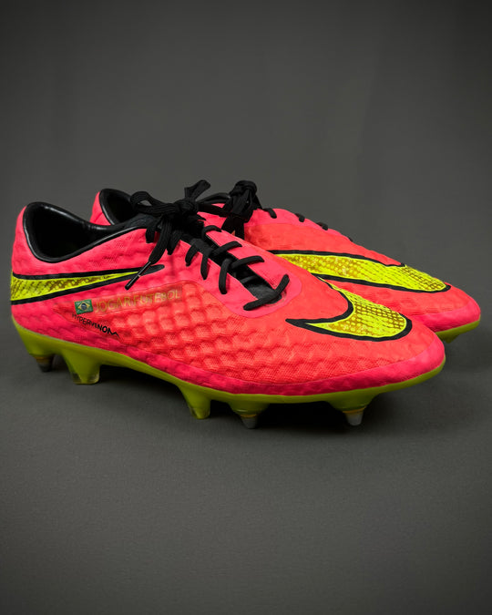 Bernard | Match-Worn Boots | 2014 FIFA World Cup | Brazil