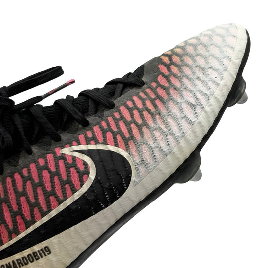 Leonardo Bonucci Match Worn Nike Magista Obra - 2015/16