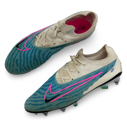 Andy Robertson | Match Worn | 2022/23 | Nike Phantom GX Elite