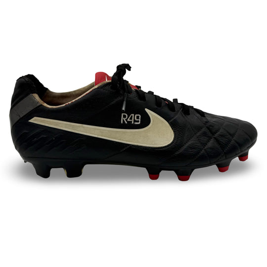 Ronaldinho | Match-Worn | Photo-Matched | 2012 | 4 Goals inc. Hat-Trick | 5 Assists | Nike Tiempo Legend IV