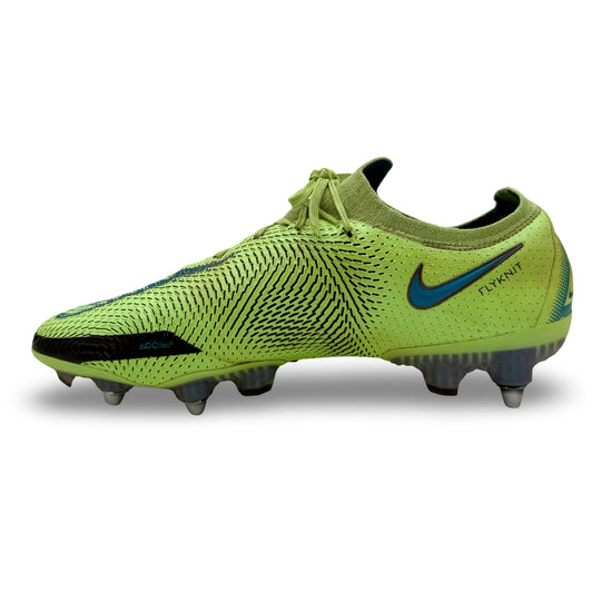 Andy Robertson | Match-Worn Boots | Photo-Matched | UEFA Euro 2020 | 2021/22 | 3 Clean Sheets | 1 Assist | Liverpool & Scotland