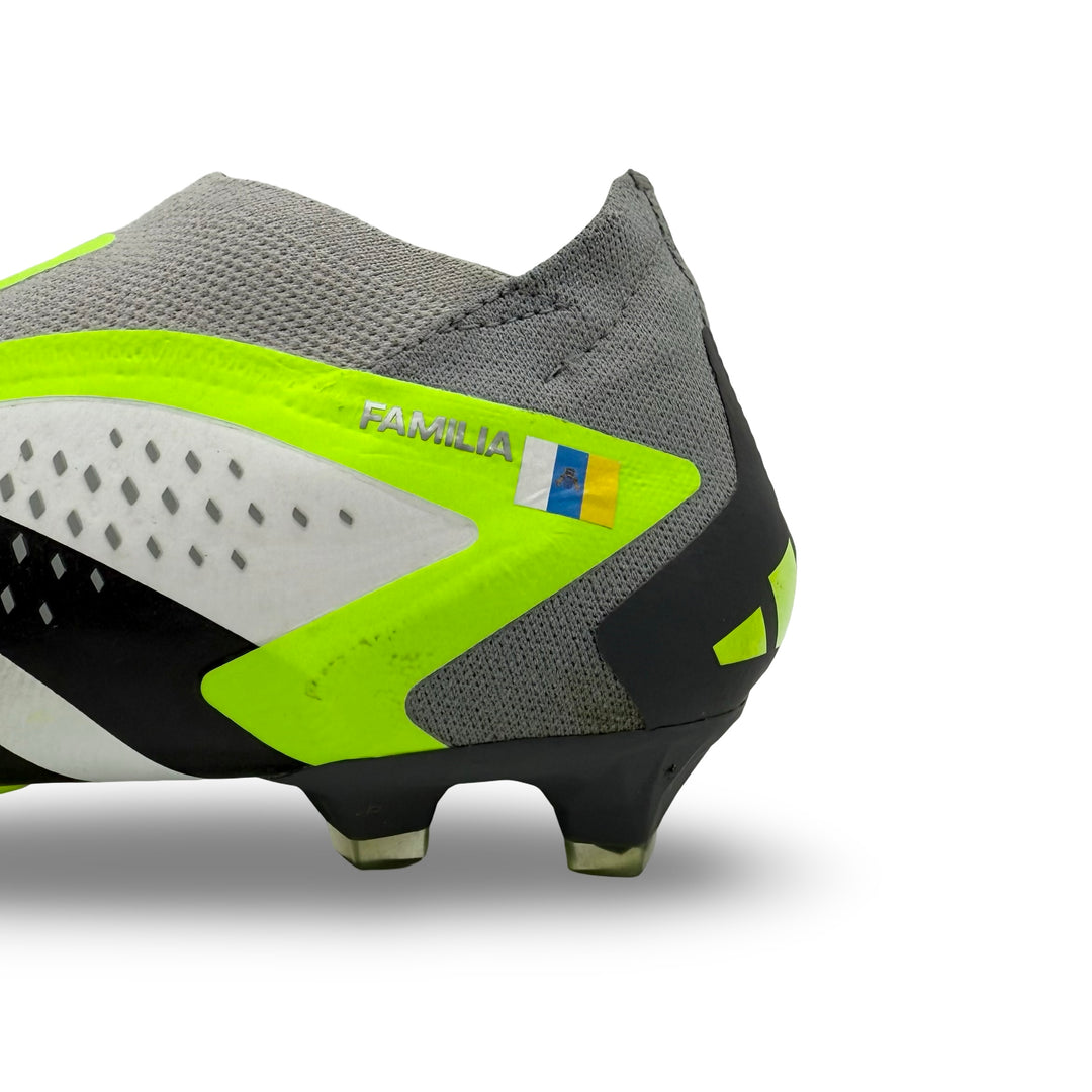 Pedri Match Worn, 1 Assist, Photo-Matched Adidas Predator Accuracy+ - 2023/24