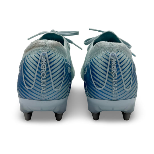 Alphonso Davies | Match-Worn Boots | 2024/25 | Bayern Munich