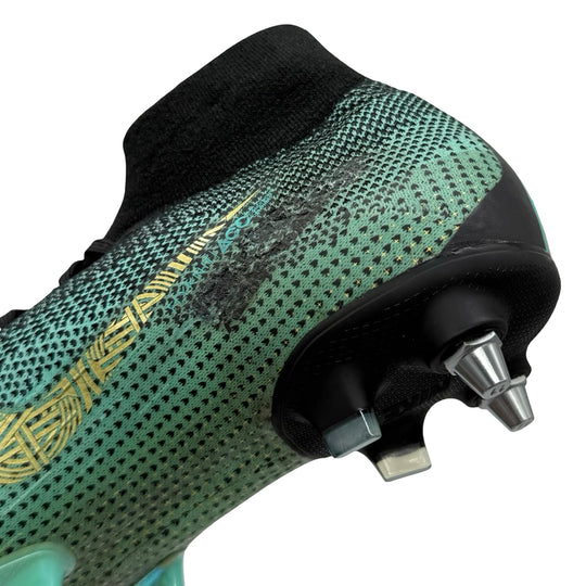 Cristiano Ronaldo Match Issued Nike Mercurial Superfly 6 Elite CR7 Chapter 6: Born Leader Special Edition - 2017/18