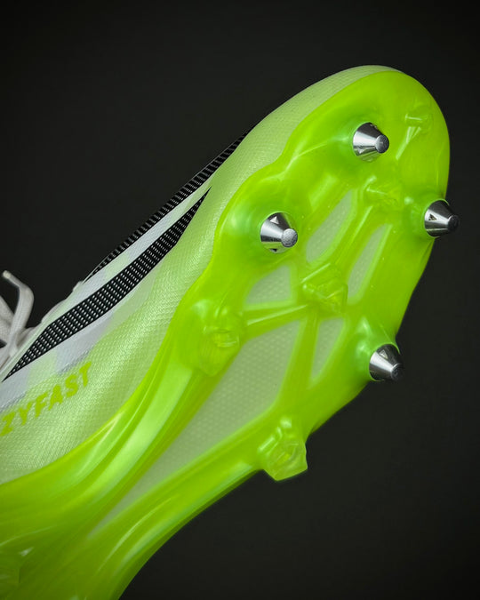 Aaron Wan-Bissaka | Match-Worn Boots | 2023/24 | Manchester United