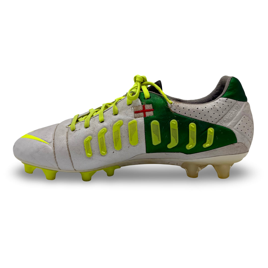 Kyle Naughton | Player-Worn Boots | Dual Hand-Signed | 2012/13 | Tottenham