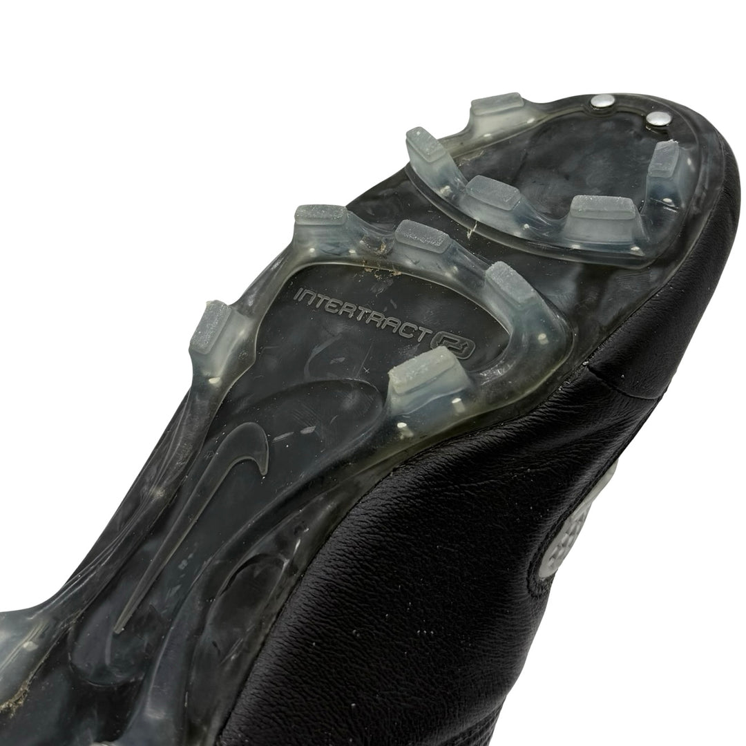 Nike T90 Laser 1 de Michael Essien, usada en partidos, fotocomparada y con 1 gol marcado - 2007/08