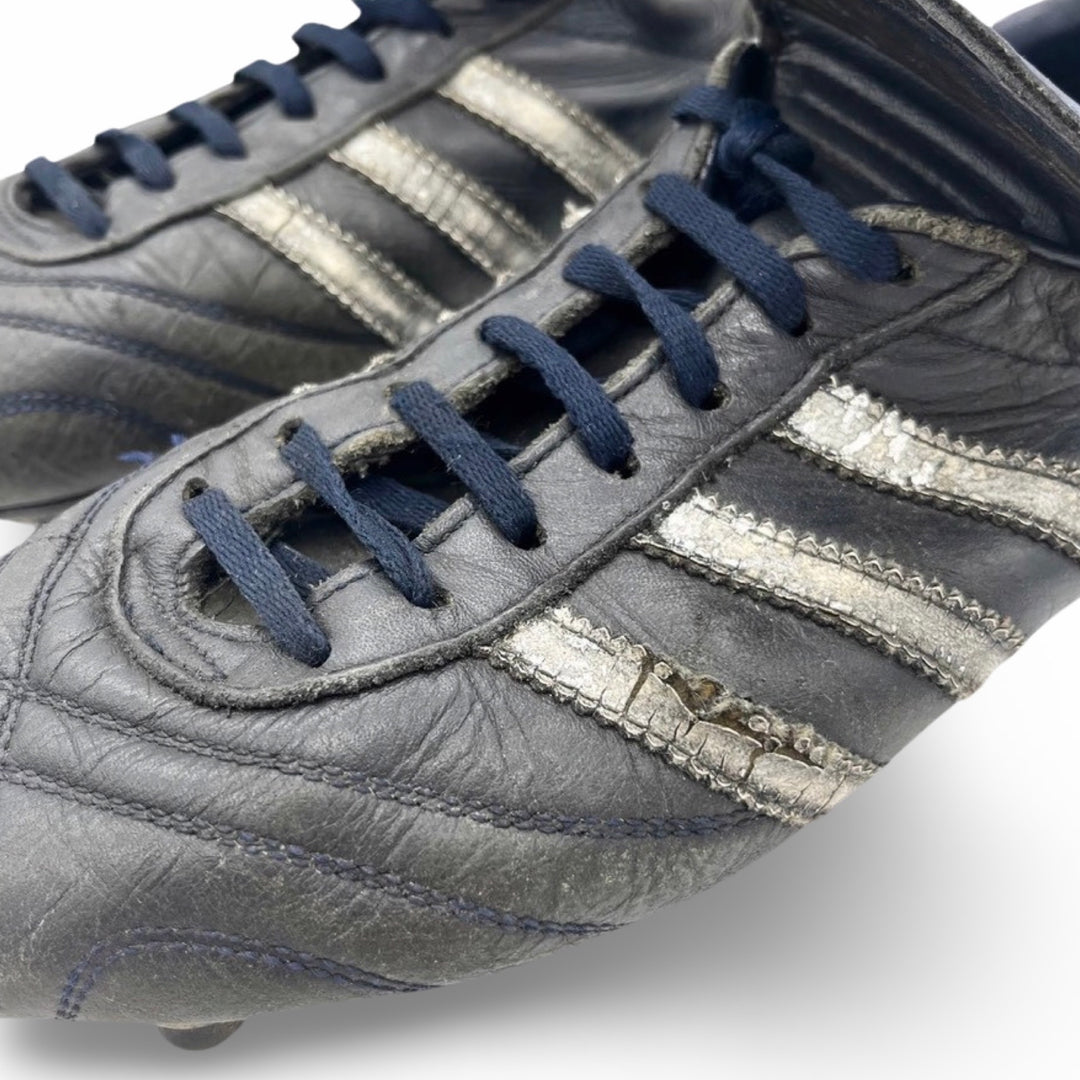 Mark Hughes partido desgastado Adidas Profi firmado 1985 FA Cup Final