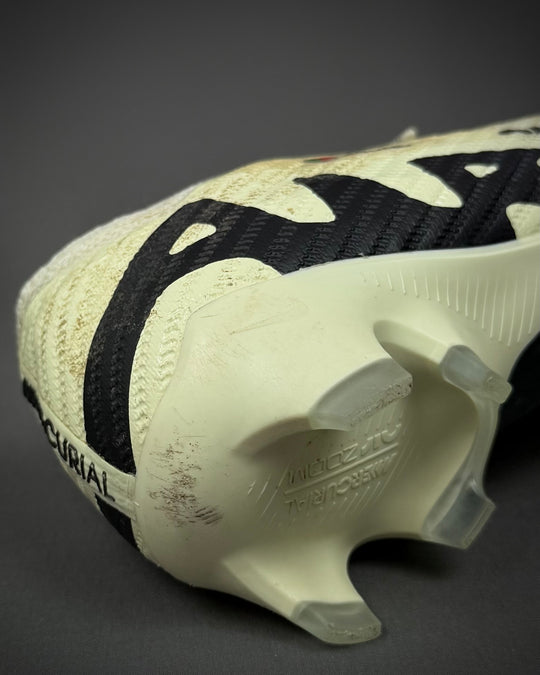 Bruno Fernandes | Match-Worn Boots | 2023/24 | 1 Assist | Manchester United