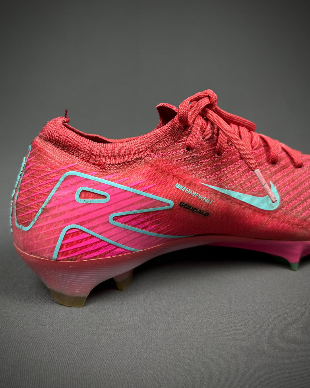 Bruno Fernandes | Match-Worn Boots | 2024/25 | 6 Goals inc. Hat-Trick | 2 Assists | Manchester United & Portugal