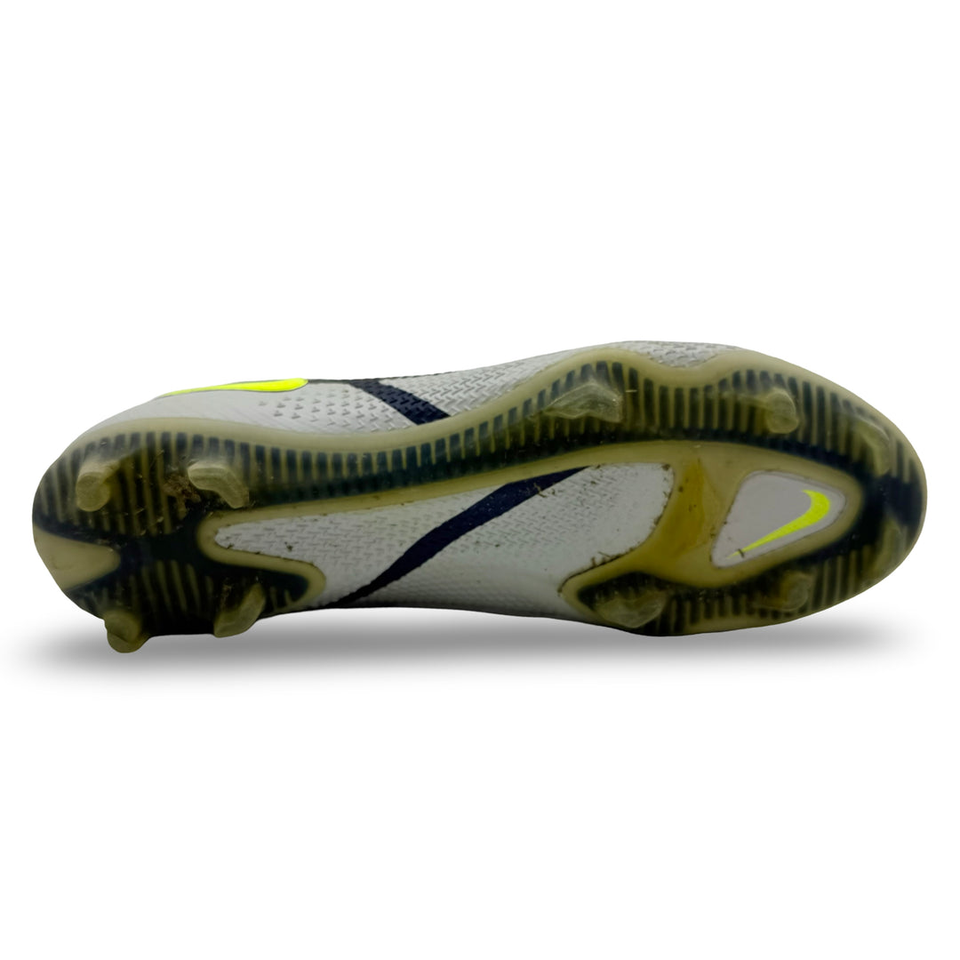 Gavi | Match-Worn Boots | Photo-Matched | 2021/22 | 1 Goal | 2 Assists | Barcelona & Spain