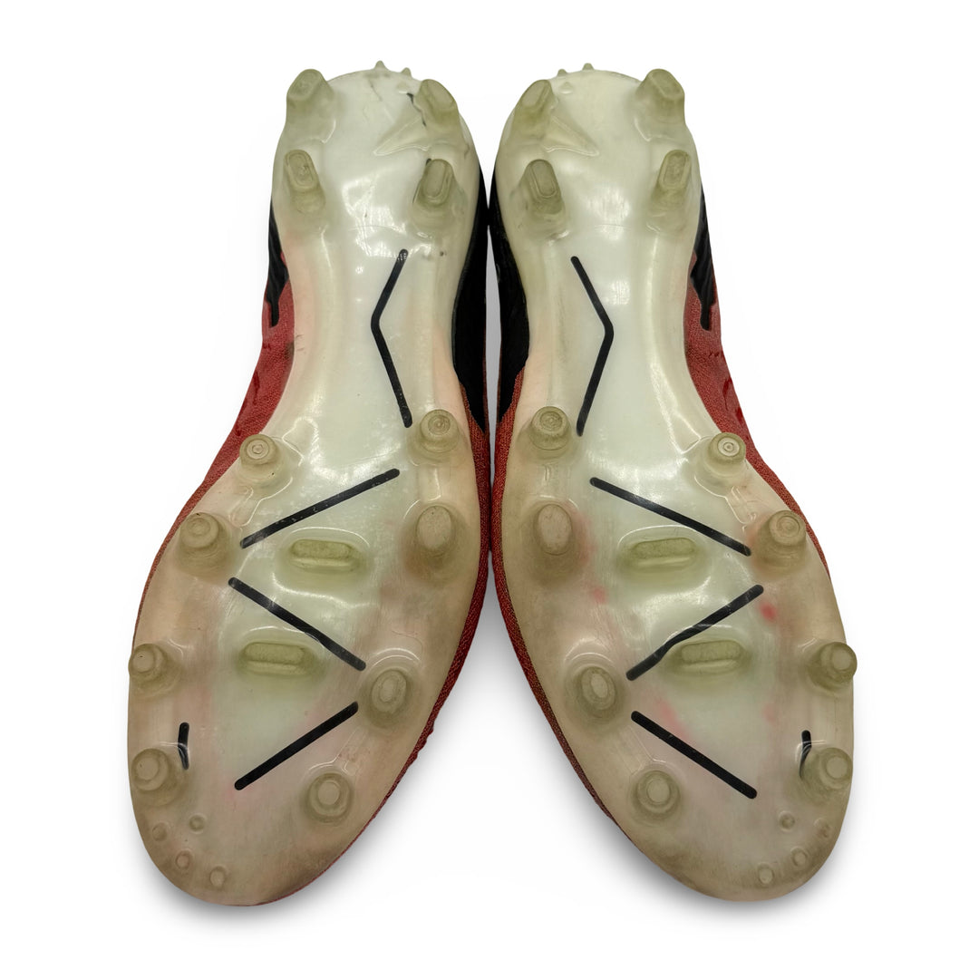 Leandro Paredes Match Worn, 4 Assists, Photo-Matched Nike Phantom GX Elite - 2023/24