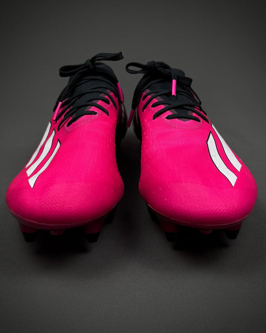 Aaron Wan-Bissaka | Match-Worn Boots | 2022/23 | Manchester United