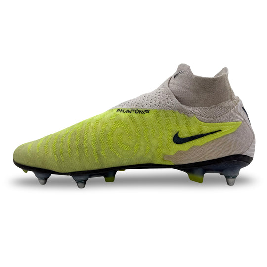 Nathan Aké Match Worn, 1 Goal Scored, Photo-Matched Nike Phantom GX Elite - 2022/23 Treble Season