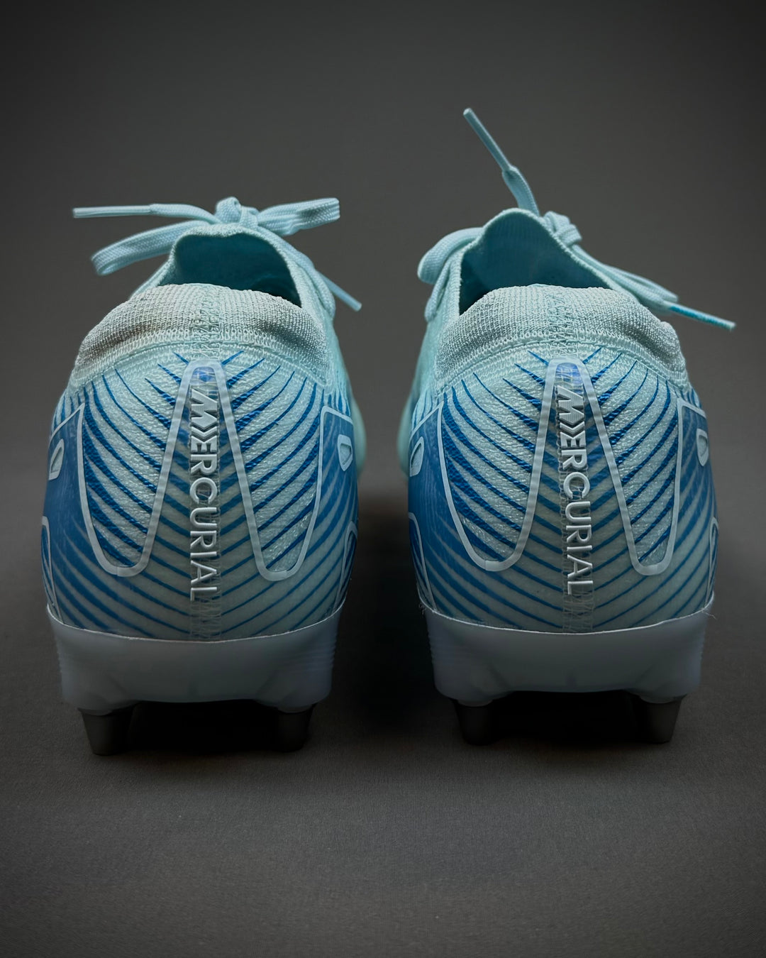 Alphonso Davies | Match-Worn Boots | 2024/25 | Bayern Munich