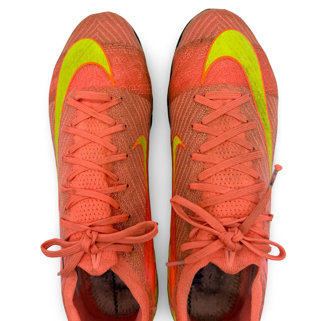 Jérémy Doku | Match-Worn Boots | Photo-Matched | 2024/25 | 2 Goals | 1 Assist | Manchester City