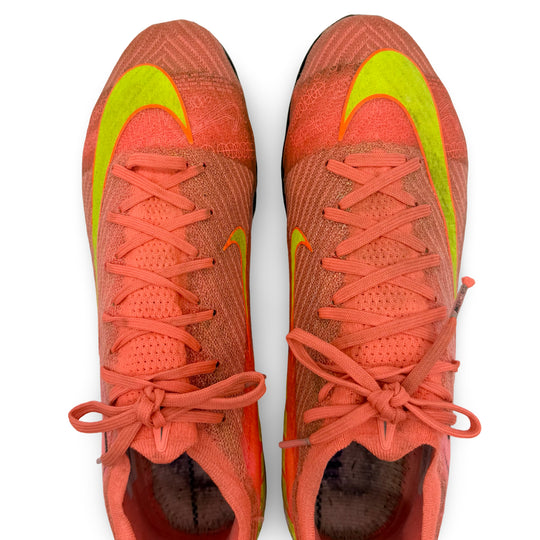 Jérémy Doku | Match-Worn Boots | Photo-Matched | 2024/25 | 2 Goals | 1 Assist | Manchester City