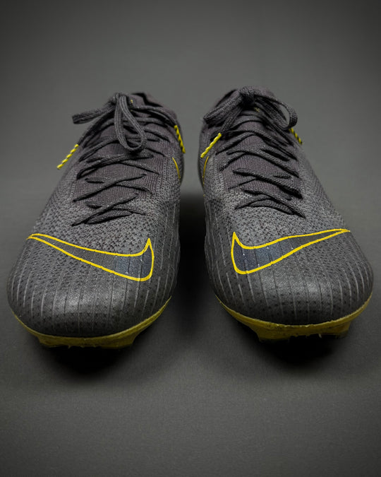 Alex Sandro | Match-Worn Boots | 2017/18 | Juventus