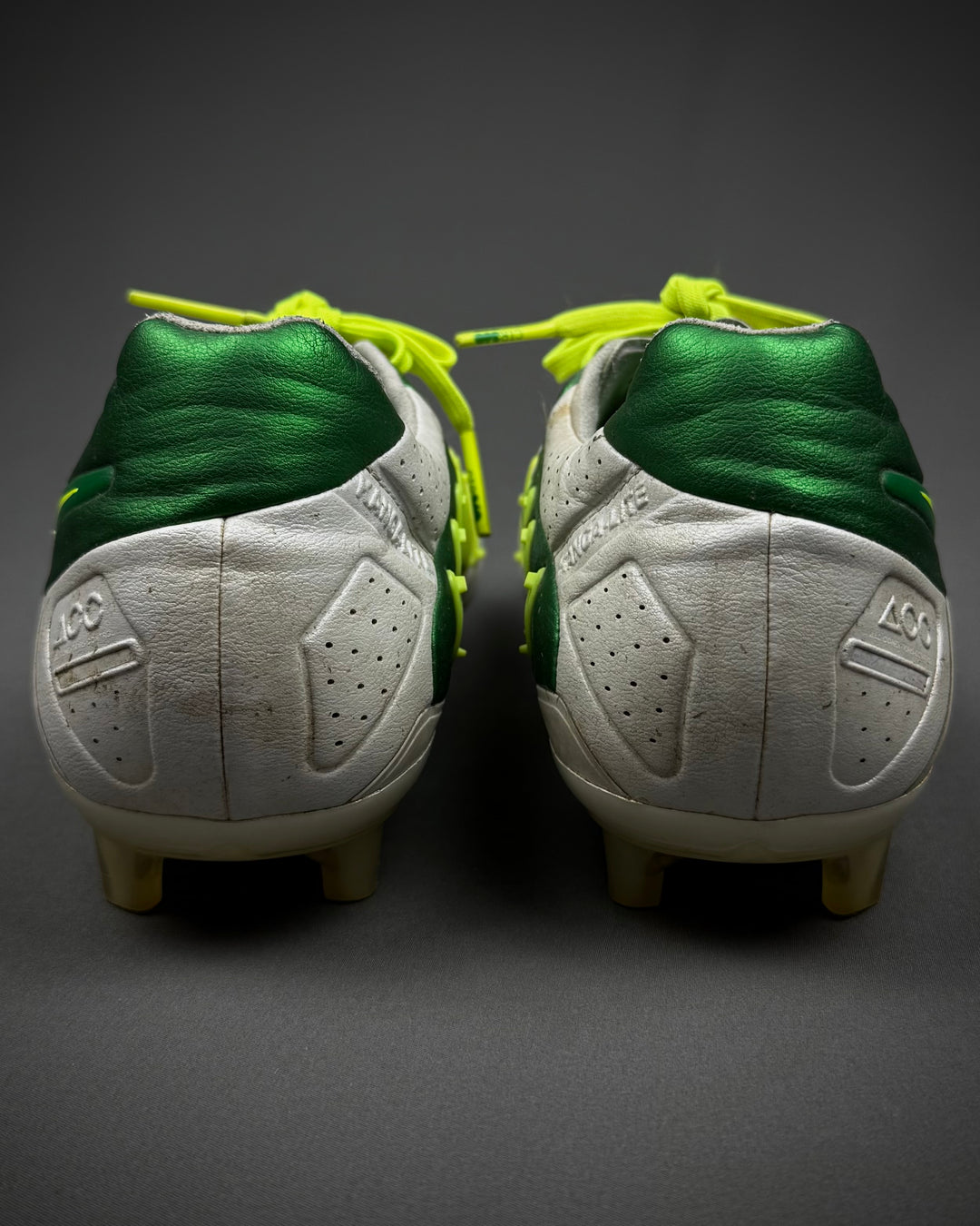 Kyle Naughton | Player-Worn Boots | 2012/13 | Tottenham