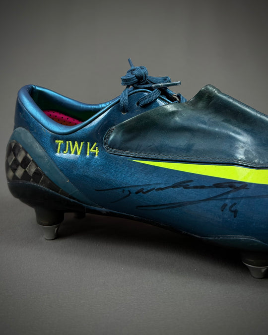 Theo Walcott | Match-Worn Boots | 2008/09 | 2 Goals | Arsenal