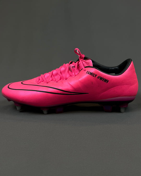 Willian | Match-Worn Boots | 2015/16 | Chelsea
