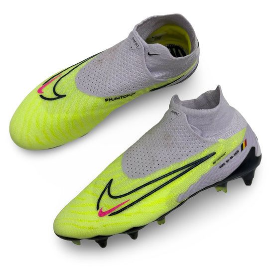 Kevin De Bruyne Match Worn, 1 Goal Scored & 2 Assists, Photo-Matched Nike Phantom GX Elite - 2022/23 Treble Season UEFA Champions League Semi-Finals