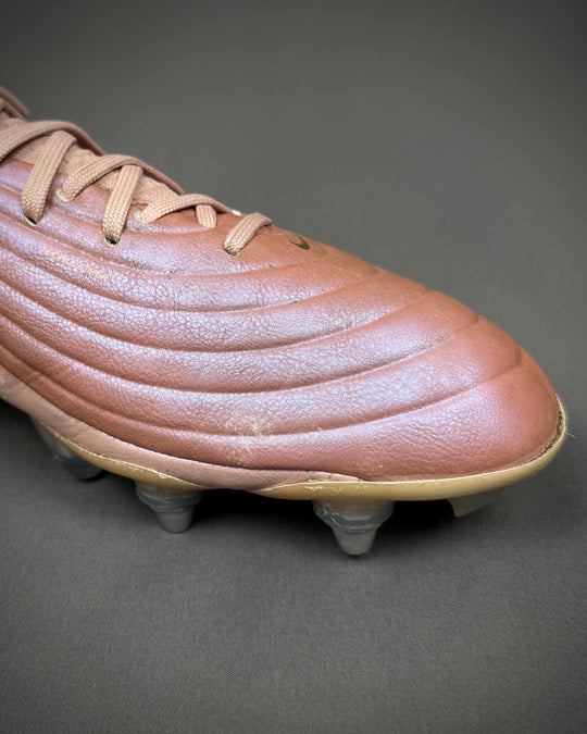 Matheus Cunha | Match-Worn Boots | 2025/26 | 1 Goal | 1 Assist | Manchester United Debut Season