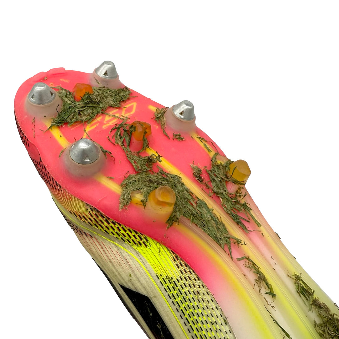Jarrod Bowen, jugador de fútbol, 2 goles y 2 asistencias, fotocombinada: Adidas F50 Elite Laceless - 2024/25