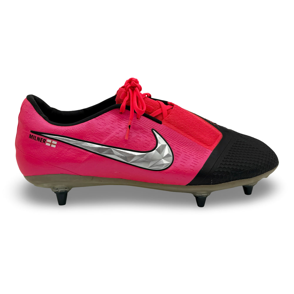 James Milner Match Issued Nike Phantom VSN Elite - 2019/20