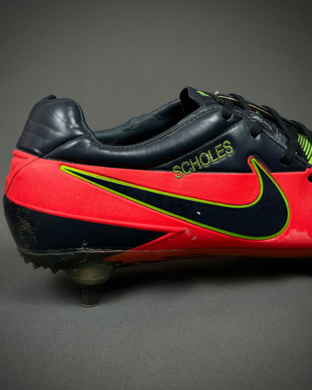 Paul Scholes | Match-Worn Boots | 2012/13 | Manchester United | Final Career Season