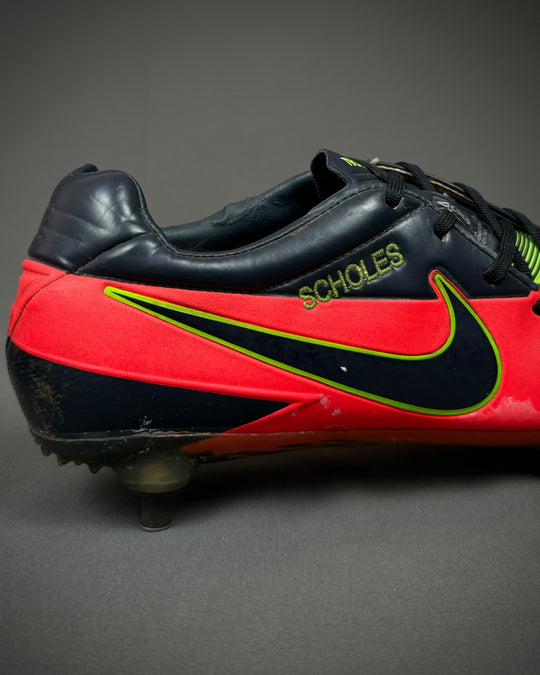 Paul Scholes | Match-Worn Boots | 2012/13 | Manchester United | Final Career Season