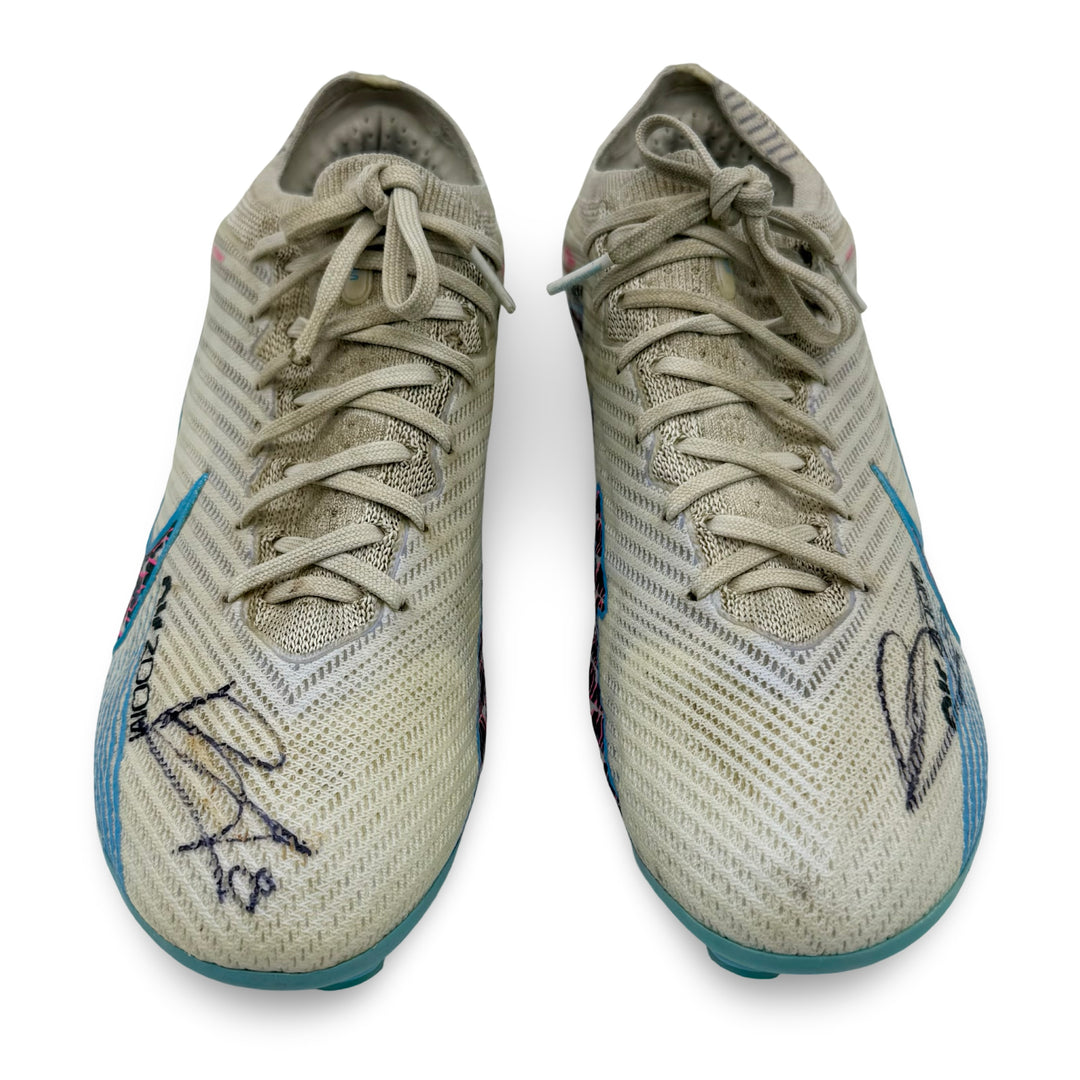 Bruno Fernandes match-worn boots, hand signed, from the 2022/23 season with Manchester United.