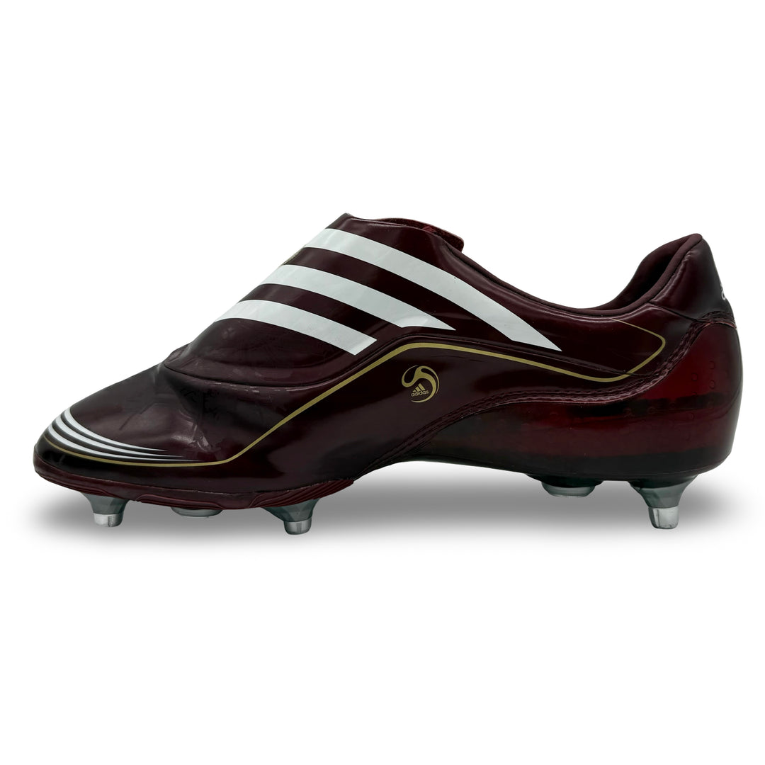 Gareth Bale Match Worn Adidas F50.9 Tunit - 2008/09