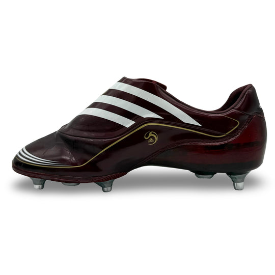 Gareth Bale Match Worn Adidas F50.9 Tunit - 2008/09