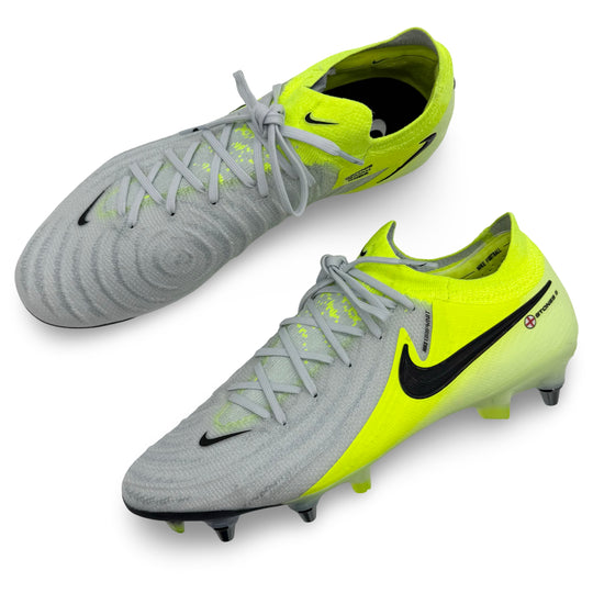 Nike Phantom GX II Elite, emitida por John Stones Match - 2024/25