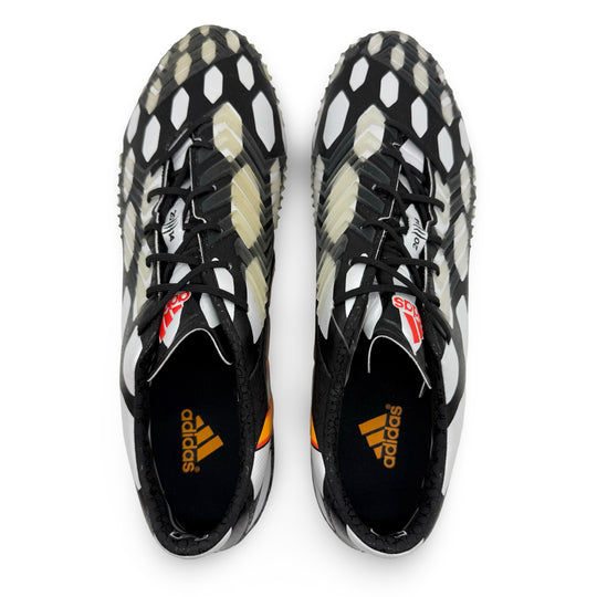 Kaká Match Issued Adidas Predator Instinct - 2014 FIFA World Cup