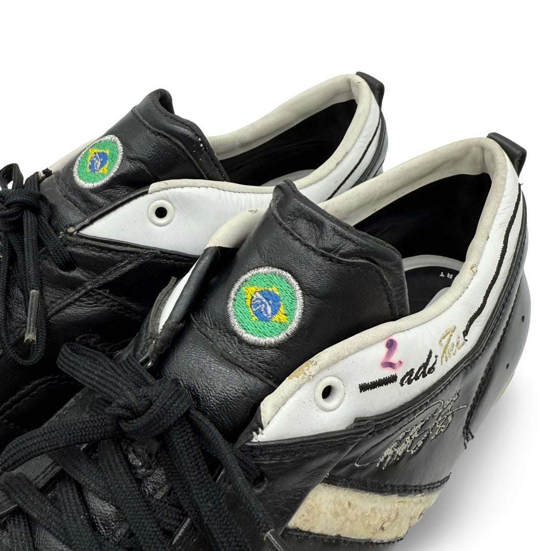 Kaká Match Worn Adidas AdiPure II - 2008/09