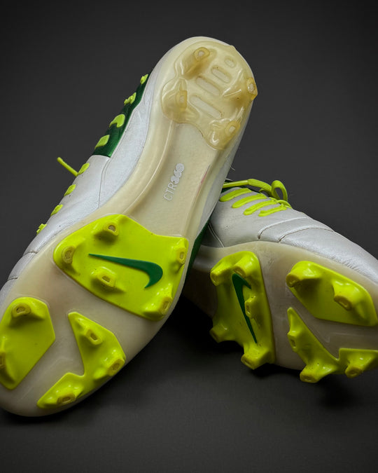Kyle Naughton | Player-Worn Boots | 2012/13 | Tottenham