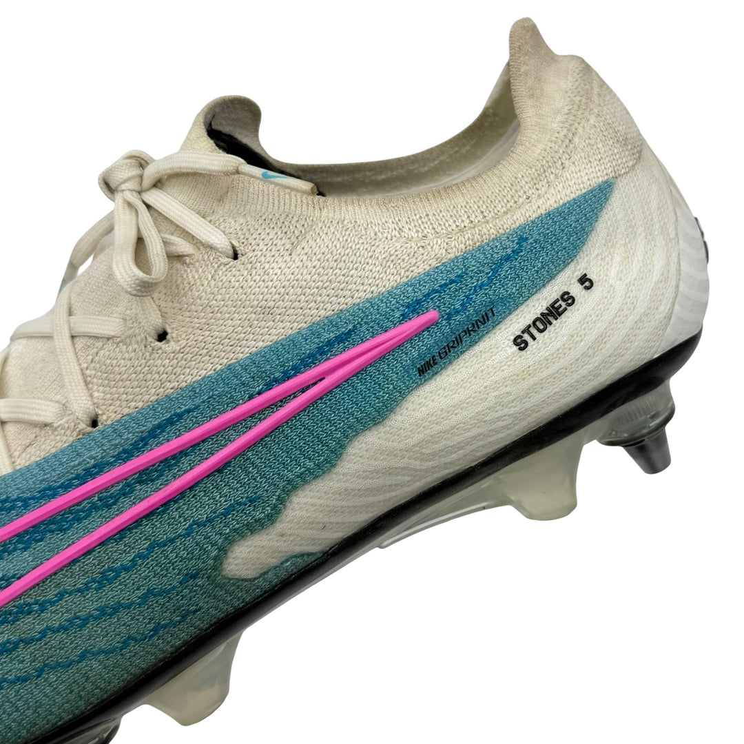 ジョン・ストーンズが試合で着用、写真とマッチしたナイキ ファントム GX エリート - 2022/23 トレブルシーズン