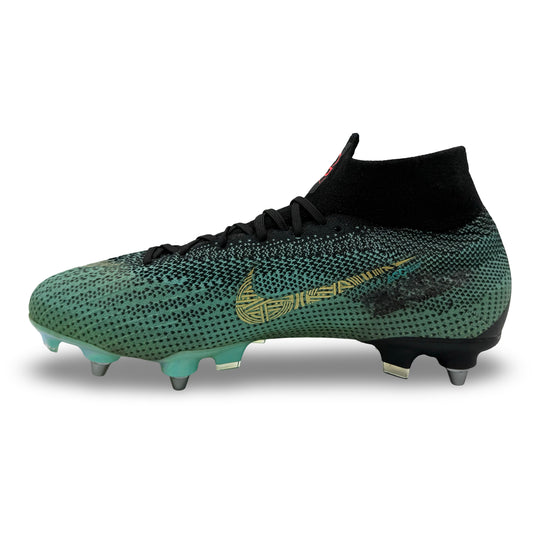 Cristiano Ronaldo Match Issued Nike Mercurial Superfly 6 Elite CR7 Chapter 6: Born Leader Special Edition - 2017/18