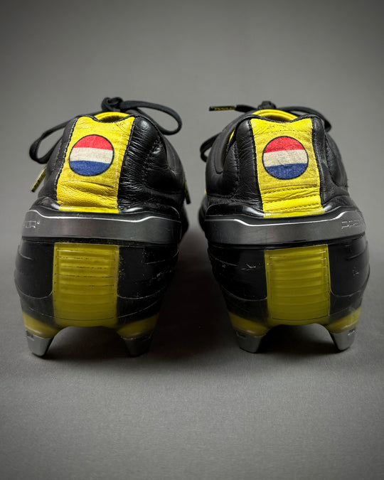 Robin van Persie | Match-Worn Boots | 2010 FIFA World Cup | 1 Goal | 2 Assists | Netherlands